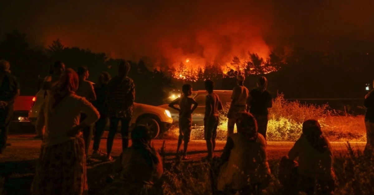 Mαζικές επιθέσεις Κούρδων σε όλη την Τουρκία: Στις φλόγες το ενεργειακό δίκτυο της χώρας - Κτυπούν στρατηγικές υποδομές! (βίντεο)